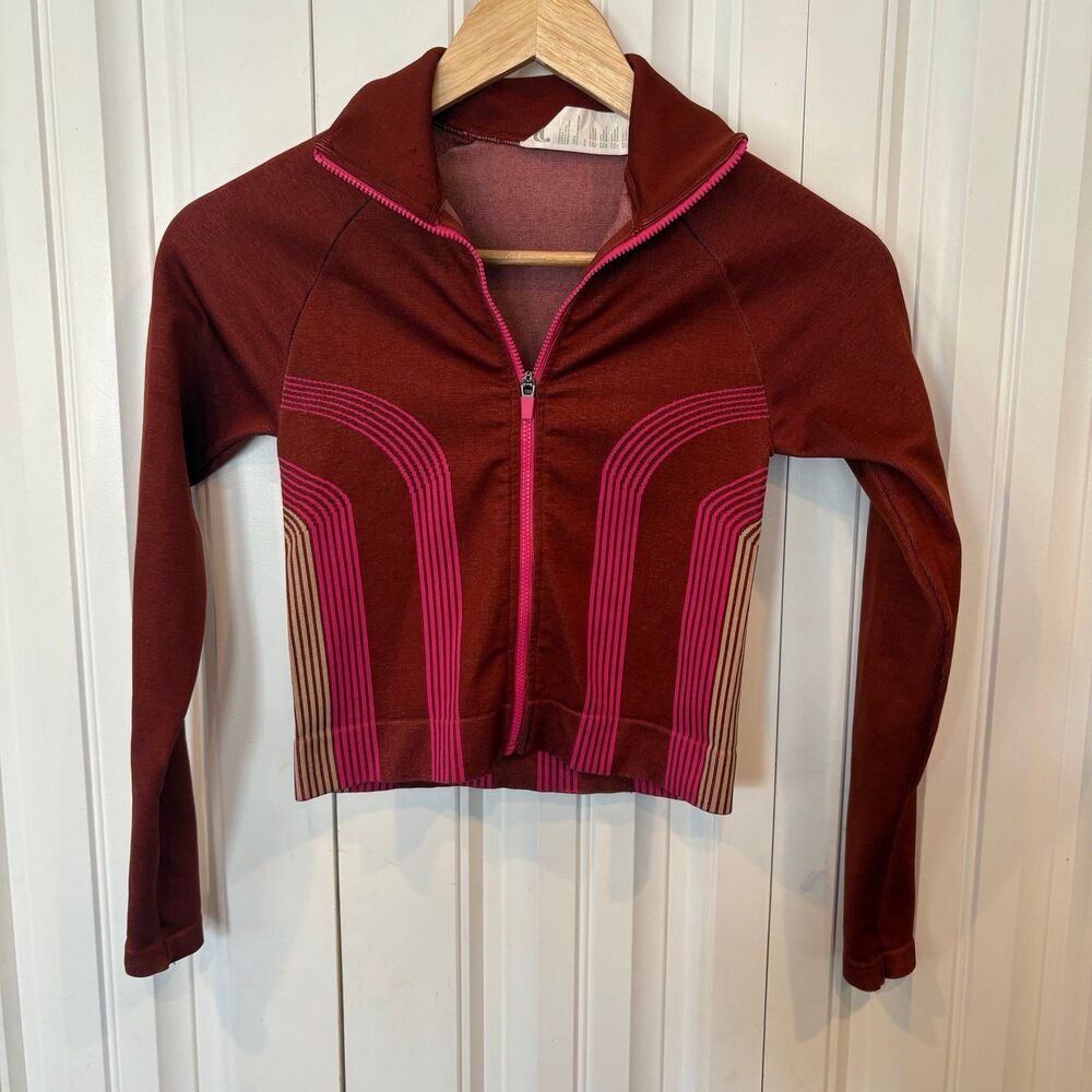 Fabletics burnt orange crop Pullover Size XS
